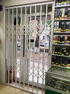 Раздвижная решетка Тип 3 Магазин